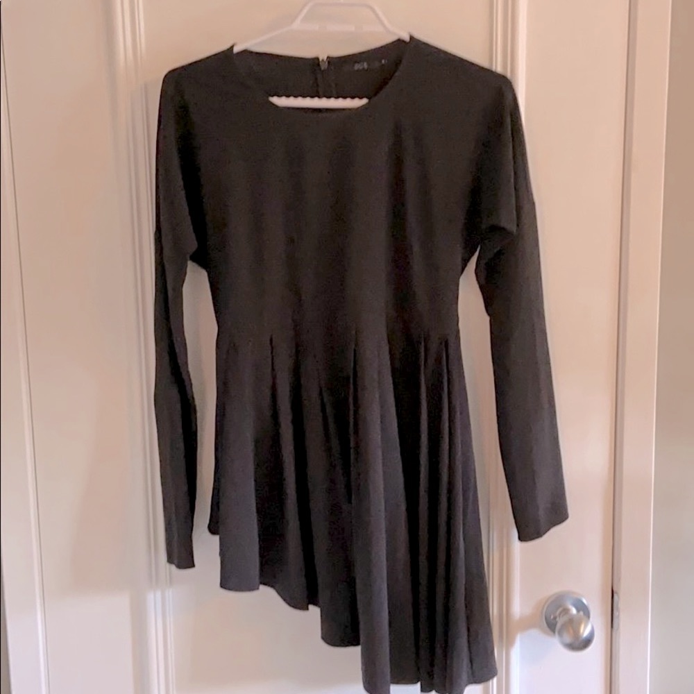 COS Asymmetrical Black Top